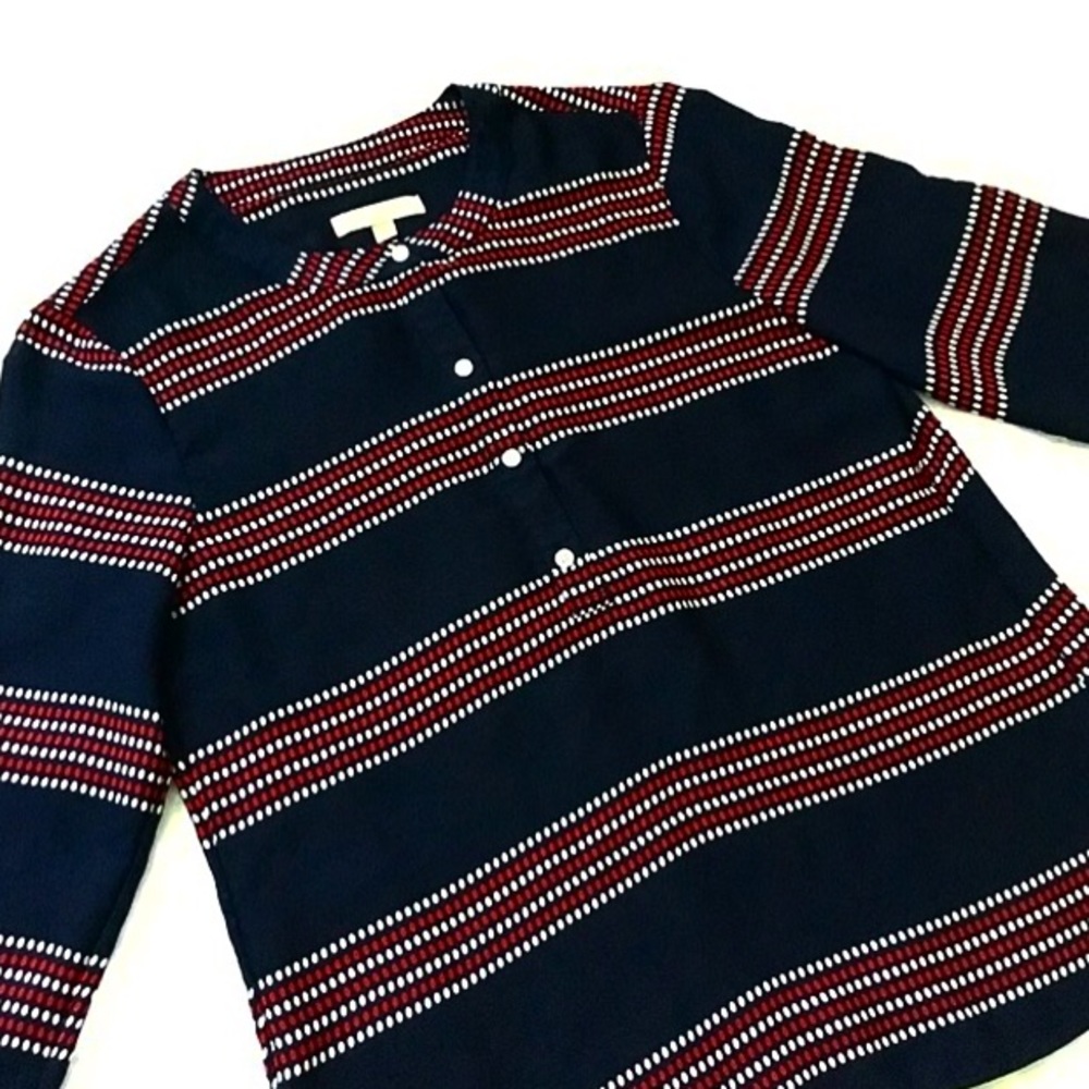 Like New Navy Blue and Red Banana Republic Blouse